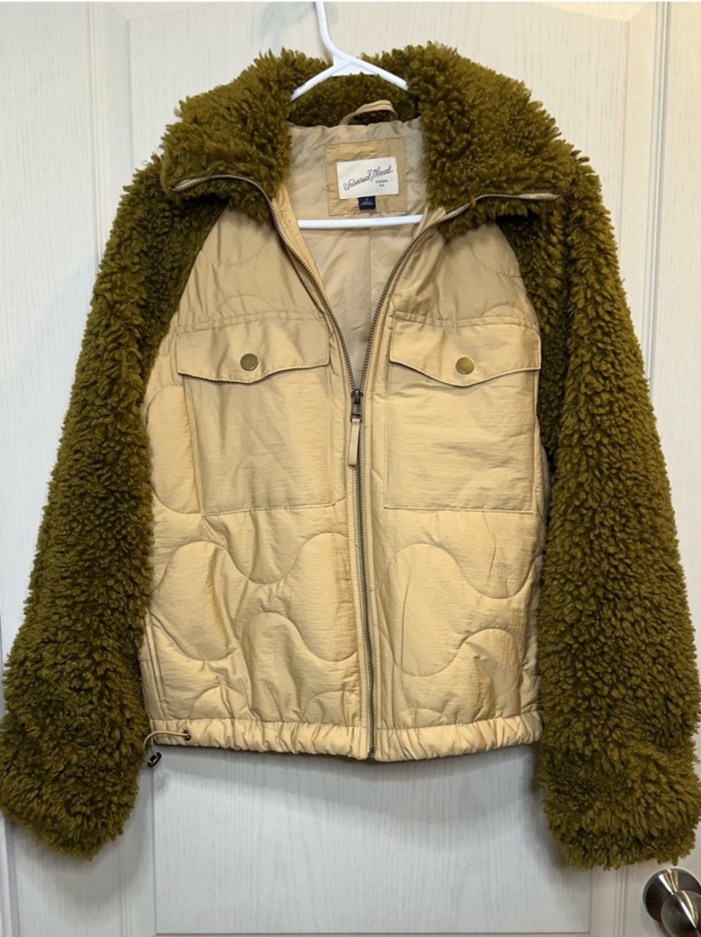 Universal Thread Mixed Media Quilted Puffer Jacket with Sherpa Sleeves sz S